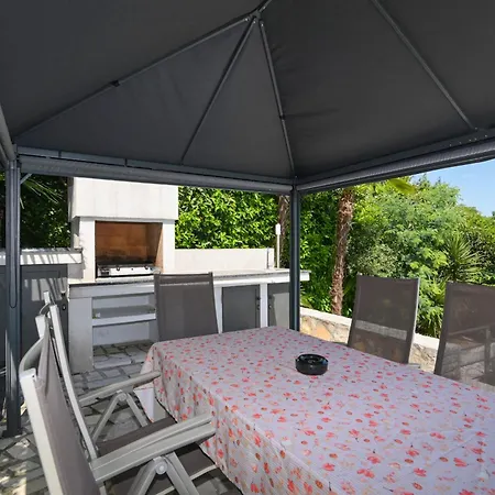 Family-friendly With Swimming Pool - Volosko, - 15071 Daire *