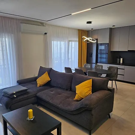 Family-friendly With Swimming Pool - Volosko, - 15071