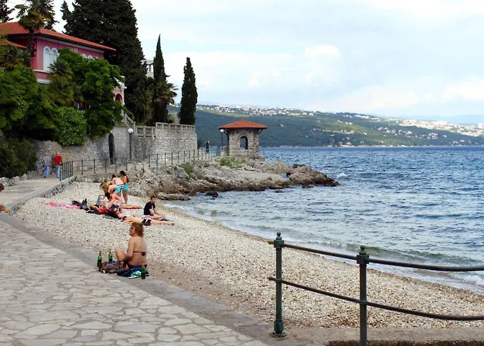 아파트 Family-friendly With Swimming Pool - Volosko, - 15071 *