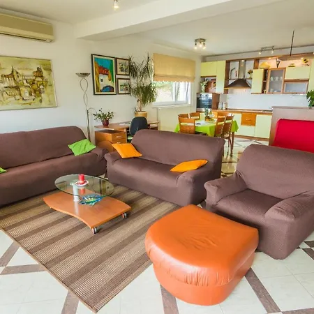 Family Friendly With A Swimming Pool - Volosko, - 15071 *