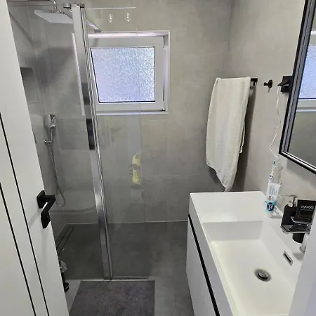 Family Friendly With A Swimming Pool - Volosko, - 15071